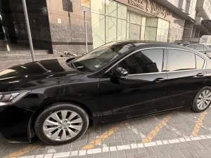 2015 هوندا أكورد Hybrid