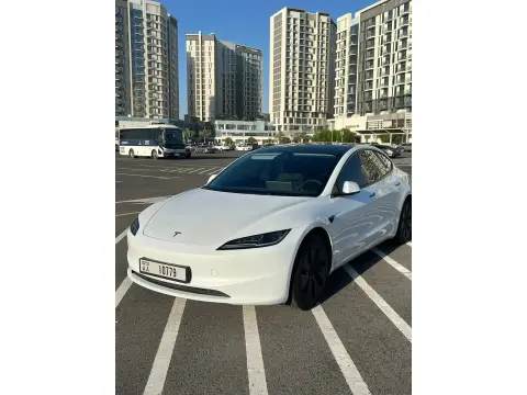 2024 تسلا موديل 3 standard