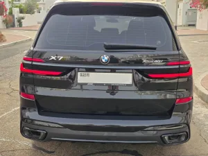 2025 بي أم دابليو اكس - 7 40i M
