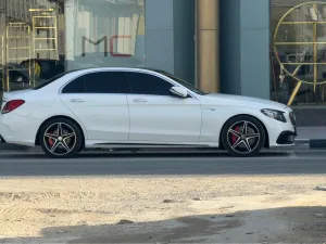 2017 مرسيدس-بنز آلفئة - C C300