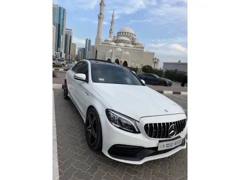 2017 مرسيدس-بنز آلفئة - C C300