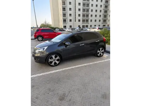 2015 كيا ريو S