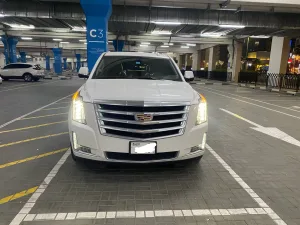 2017 Cadillac Escalade Luxury