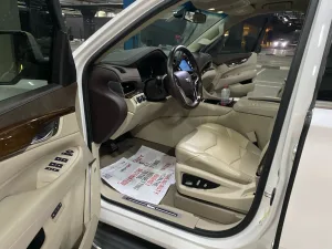 2017 Cadillac Escalade Luxury
