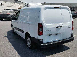 2019 Peugeot Partner No Trim