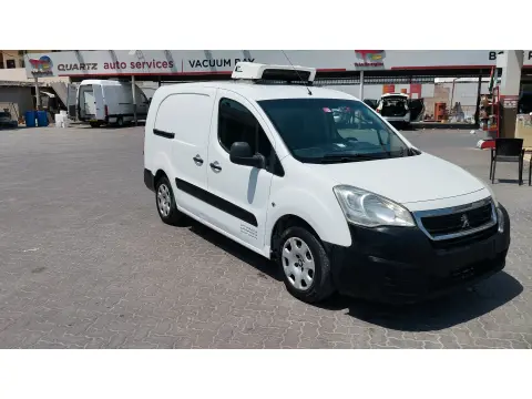 2019 Peugeot Partner No Trim