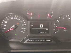 2022 Peugeot Rifter No Trim