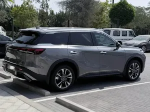 2024 إنفينيتي كيو آكس٦٠ LUXE