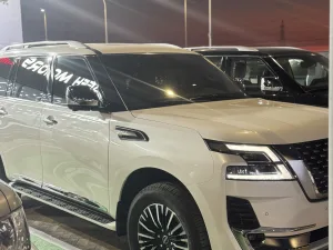 2023 Nissan Patrol SE PLATINUM CITY