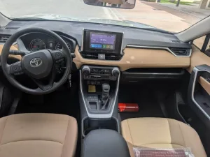 2025 Toyota Rav4 Platinum