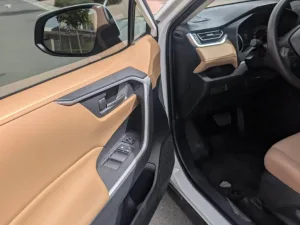 2025 Toyota Rav4 Platinum