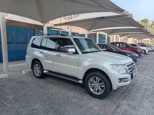 2018 ميتسوبيشي باجيرو GT