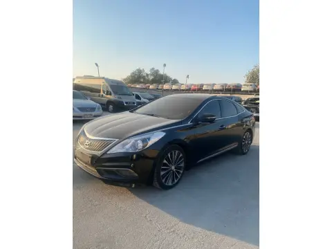 2012 هيونداي أزيرا GL