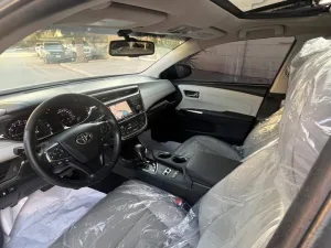2014 تويوتا افالون Limited