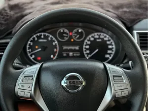 2018 نيسان تيدا LE