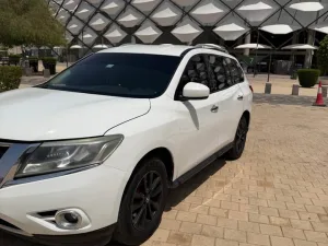 2016 نيسان باثفايندر S