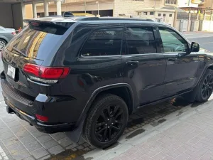 2020 جييب شيروكي Altitude