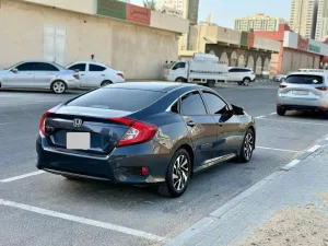 2017 هوندا سيفك EX