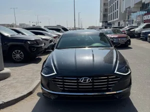 2022 هيونداي سوناتا SE