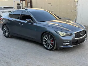 2017 إنفينيتي كيو٥٠ Red Sport 400