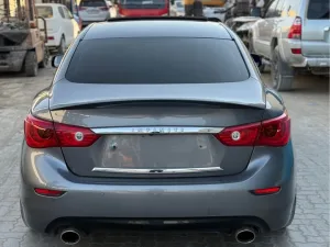 2017 إنفينيتي كيو٥٠ Red Sport 400