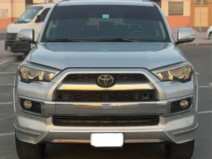 2012 تويوتا فور رنر Limited