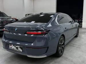 2024 BMW 7-Series 735i
