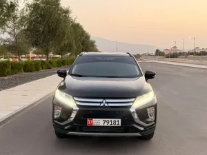 2019 ميتسوبيشي ايكلبس كروس ES