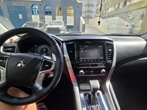 2023 ميتسوبيشي مونتيرو Sport