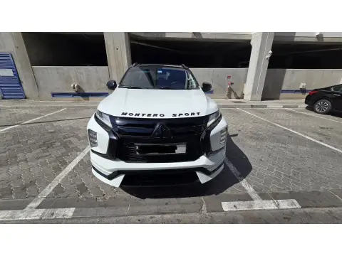 2023 ميتسوبيشي مونتيرو Sport