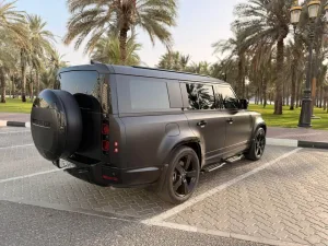 2025 Land Rover Defender 110 X-Dynamic HSE