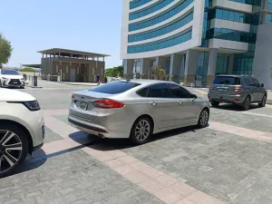 2017 فورد فيجن S