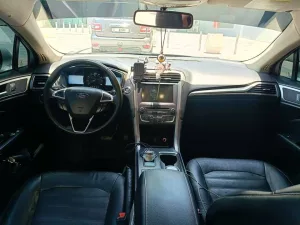 2017 فورد فيجن S