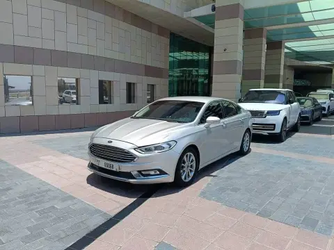 2017 فورد فيجن S
