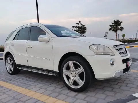 2010 مرسيدس-بنز ام ال ML350