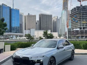 2024 بي أم دابليو الفئة - 7 740i