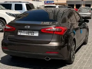 2014 كيا سيراتو S