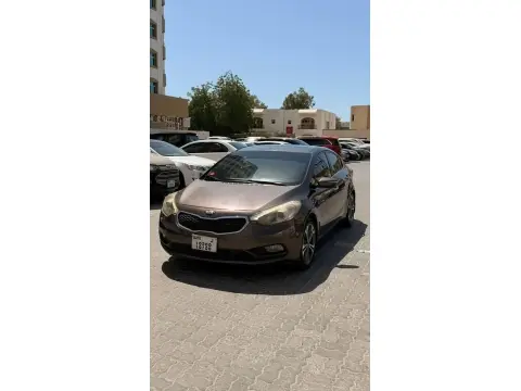 2014 كيا سيراتو S