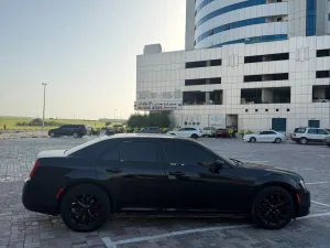 2017 كرايسلر ٣٠٠ C