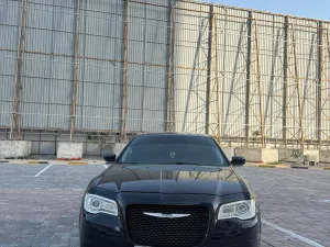 2017 كرايسلر ٣٠٠ C