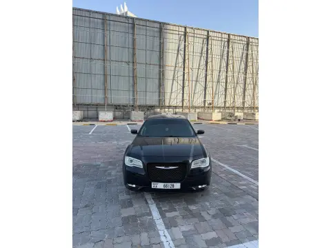 2017 كرايسلر ٣٠٠ C