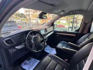 2023 Citroen spacetourer