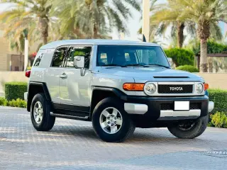 2008 Toyota FJ Cruiser in Dubai used car