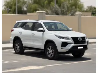 2023 Toyota Fortuner in Dubai used car