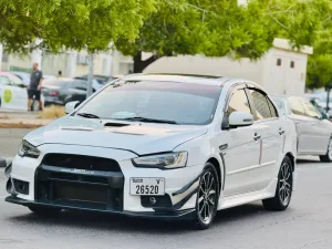2016 ميتسوبيشي لانسر GLS