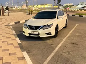 2016 Nissan Altima SR