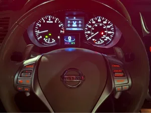 2016 Nissan Altima SR