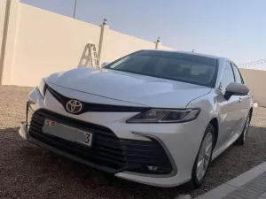 2024 تويوتا كامري GLX