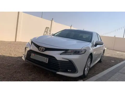 2024 تويوتا كامري GLX