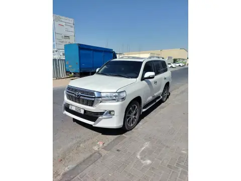 2015 تويوتا لاند كروزر GXR GT
